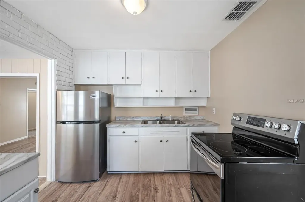 5055 3rd Avenue S St Petersburg FL 33707