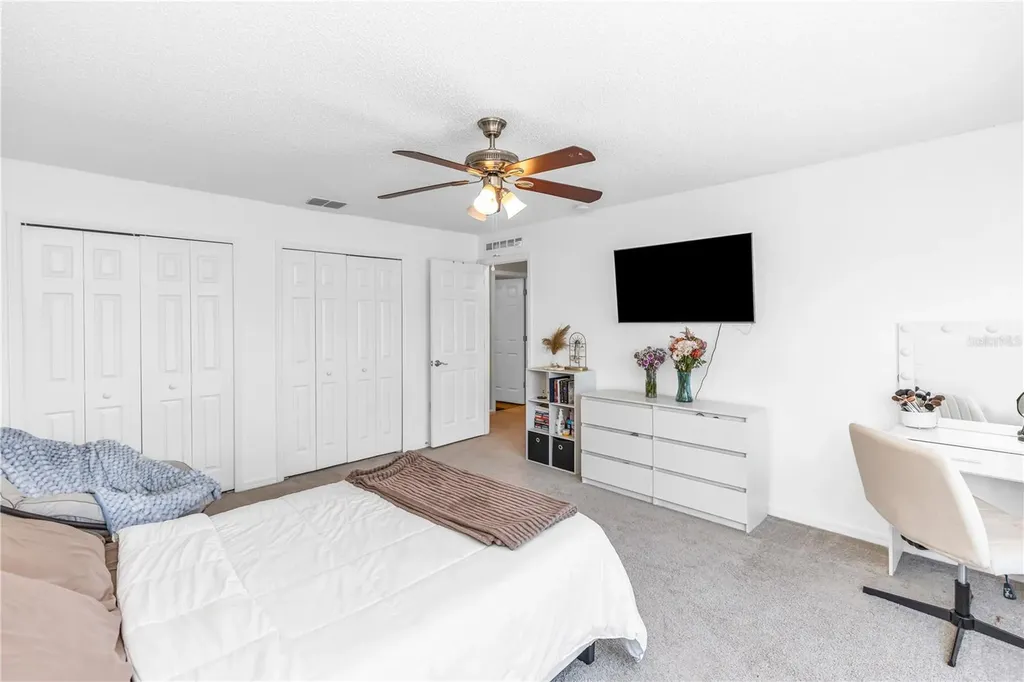 1874 Corner Meadow Circle Orlando FL 32820