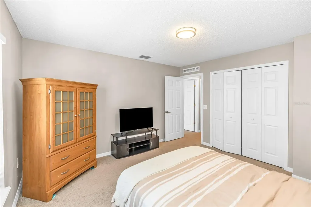1874 Corner Meadow Circle Orlando FL 32820