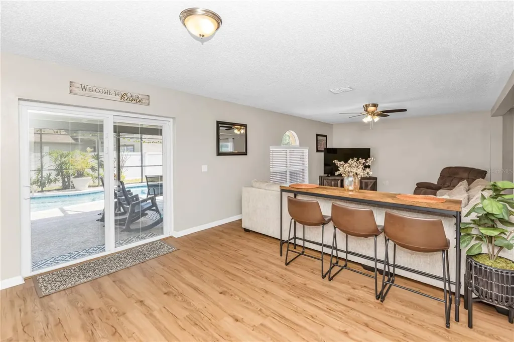 1874 Corner Meadow Circle Orlando FL 32820