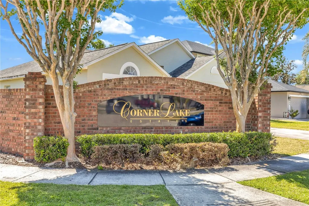 1874 Corner Meadow Circle Orlando FL 32820