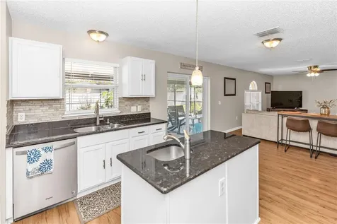 1874 Corner Meadow Circle Orlando FL 32820