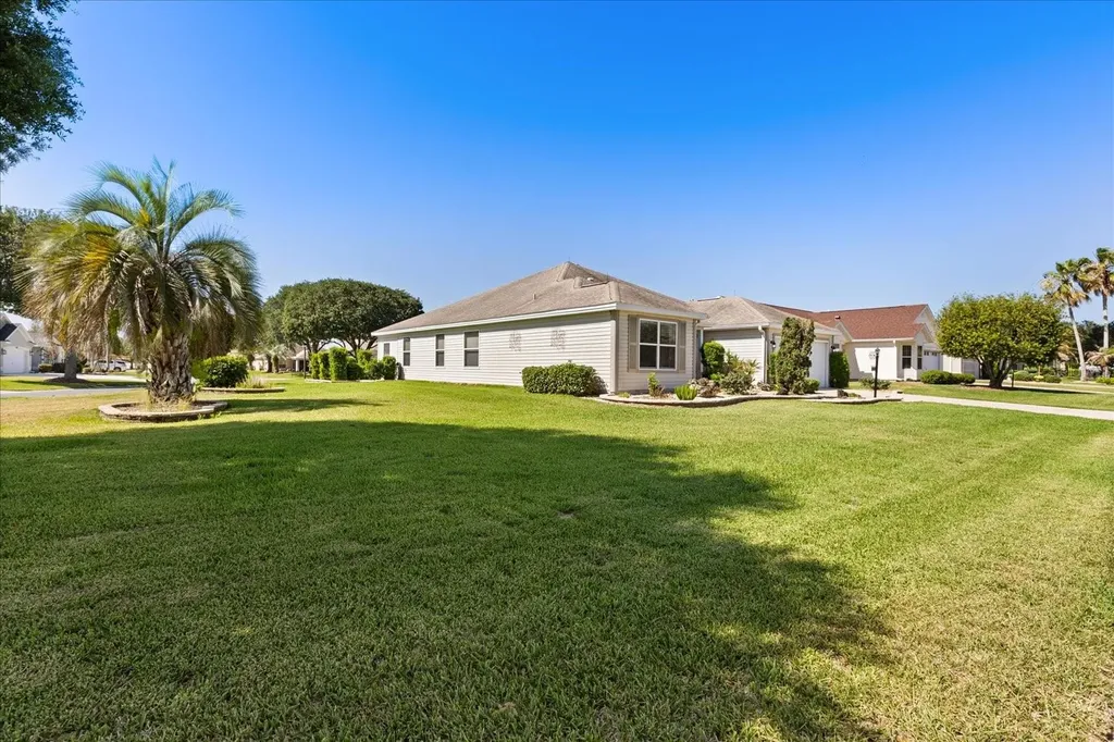 2467 Ambler Circle The Villages FL 32162