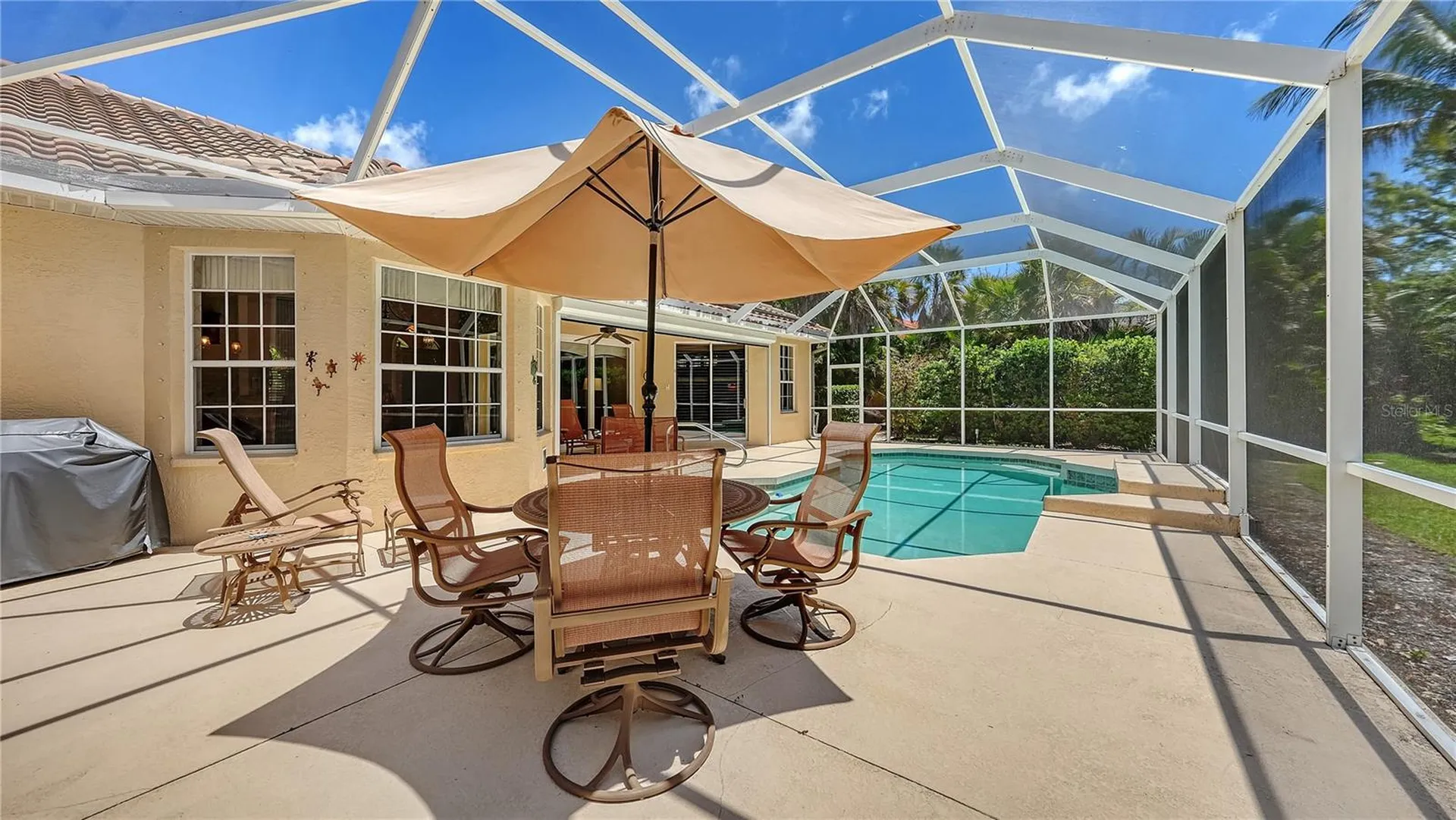 4956 Sabal Lake Circle Sarasota FL 34238