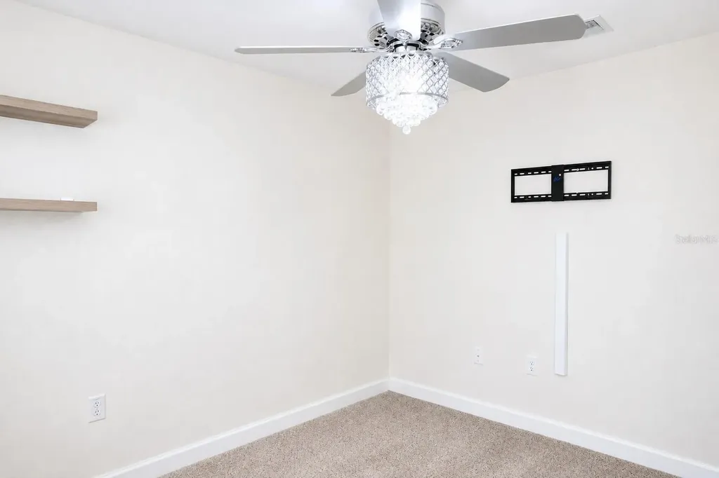 2172 Lake Side Avenue Davenport FL 33837
