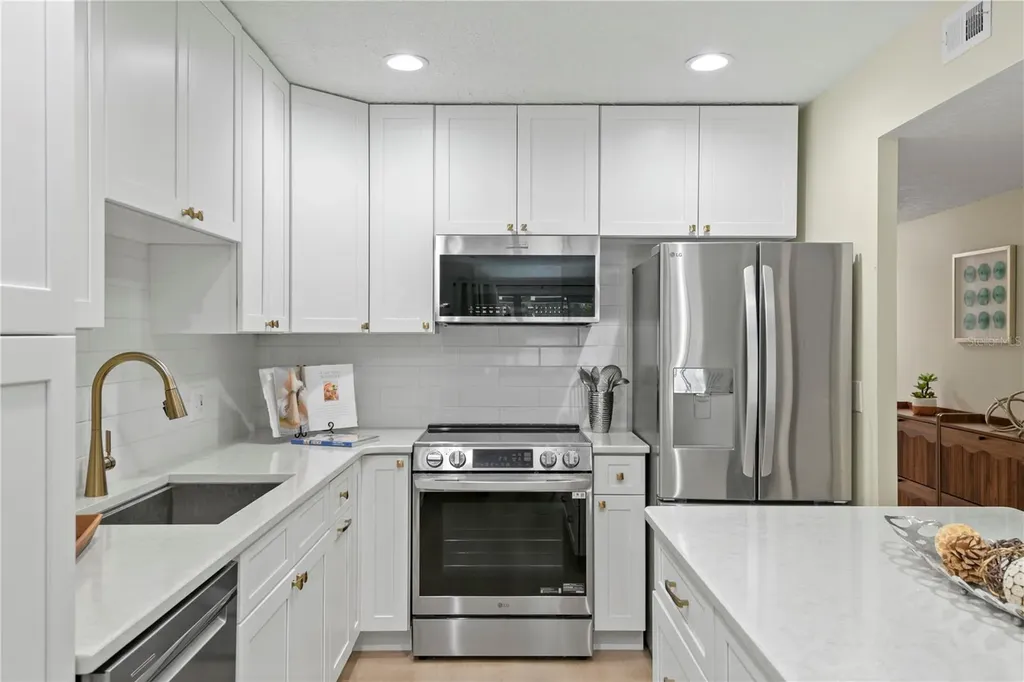 894 Jonathan Way Altamonte Springs FL 32701