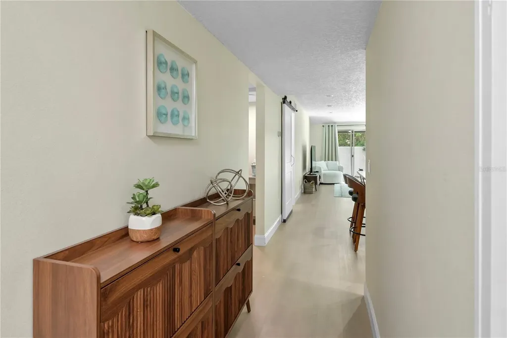 894 Jonathan Way Altamonte Springs FL 32701