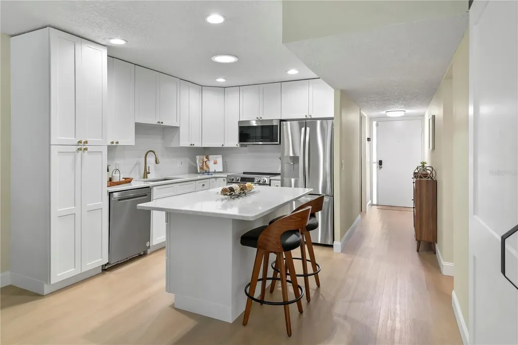 894 Jonathan Way Altamonte Springs FL 32701