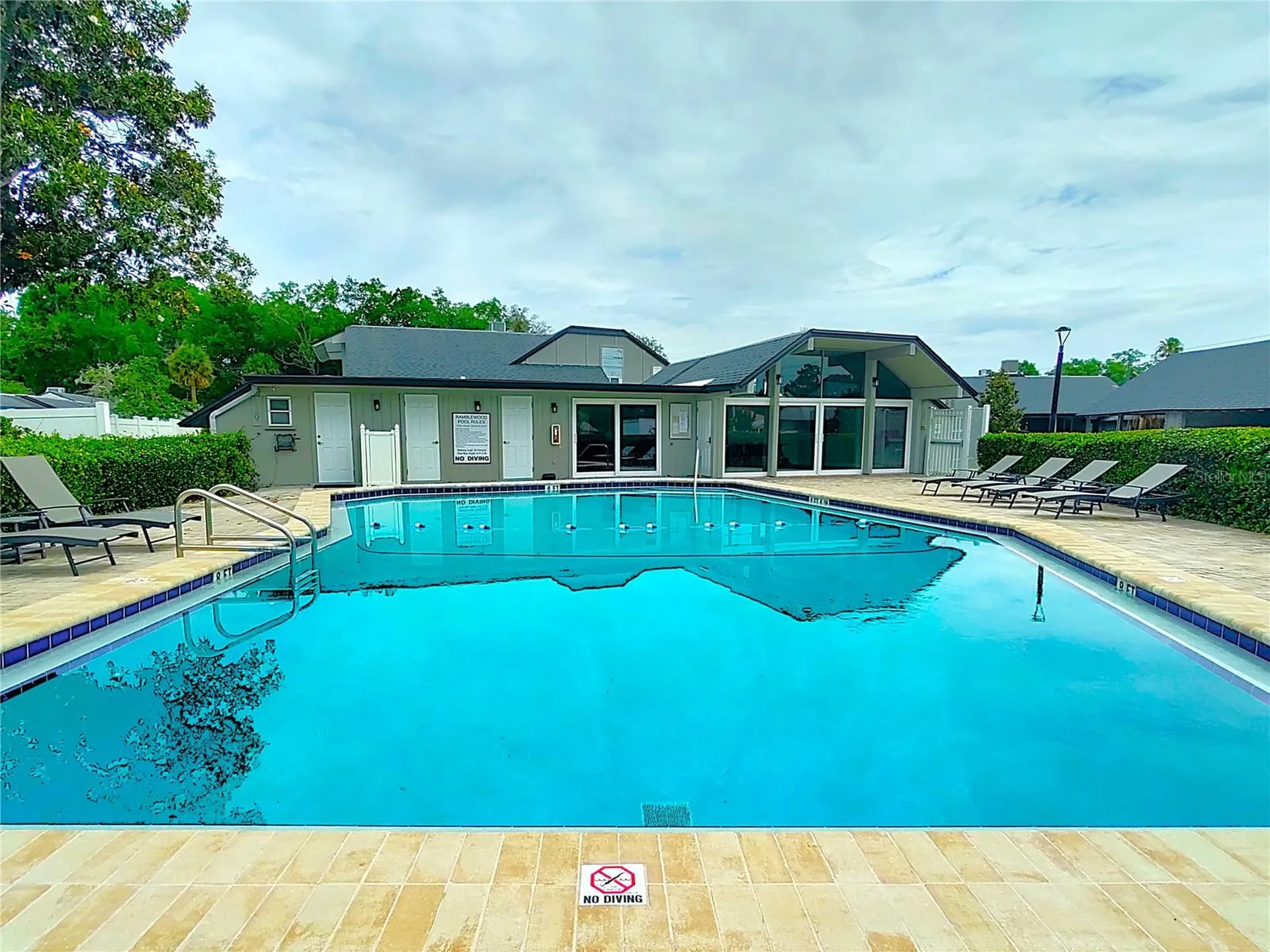 894 Jonathan Way Altamonte Springs FL 32701
