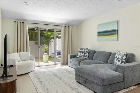 894 Jonathan Way Altamonte Springs FL 32701