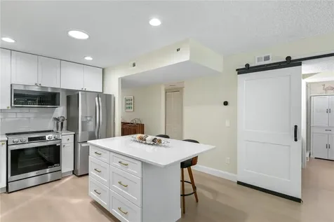 894 Jonathan Way Altamonte Springs FL 32701
