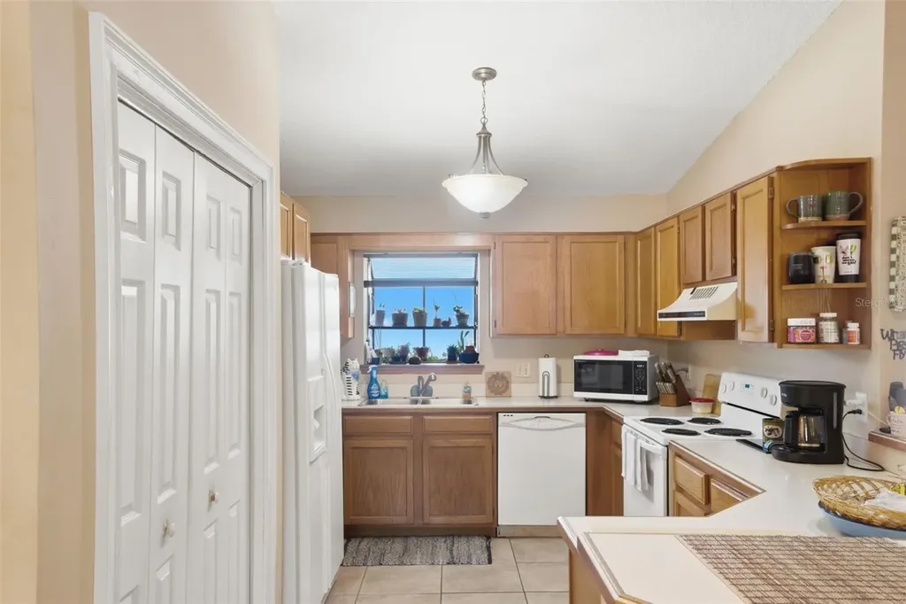 5601 Kevin Avenue Orlando FL 32819
