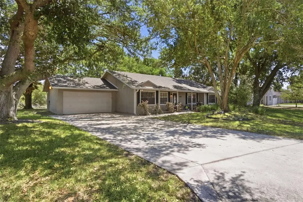 5601 Kevin Avenue Orlando FL 32819