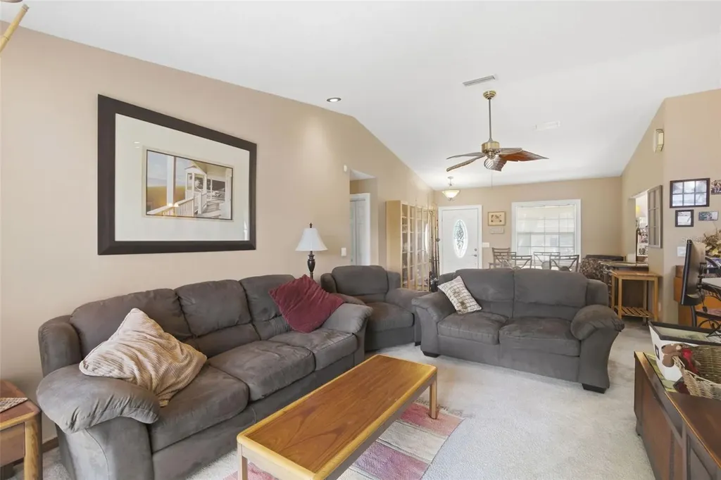 5601 Kevin Avenue Orlando FL 32819