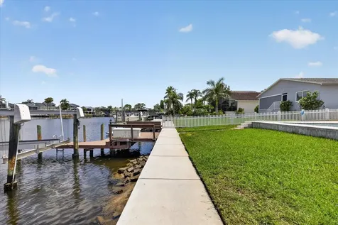 6236 Bayside Drive New Port Richey FL 34652