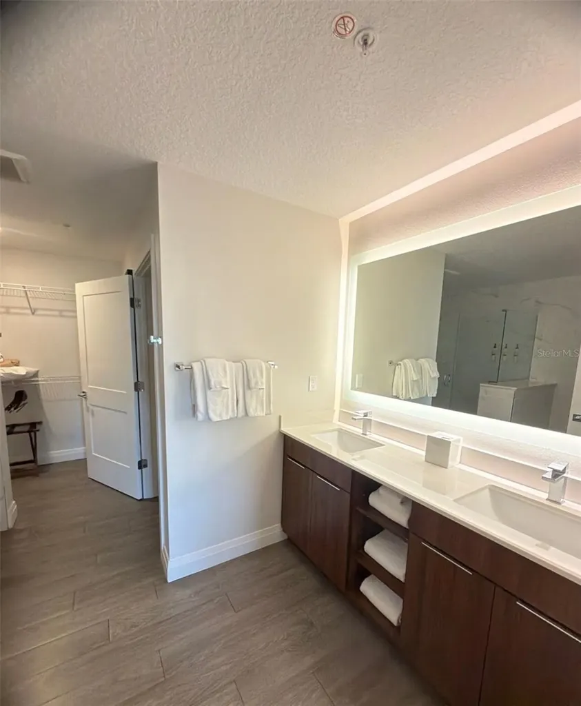 14501 Grove Resort Avenue Winter Garden FL 34787