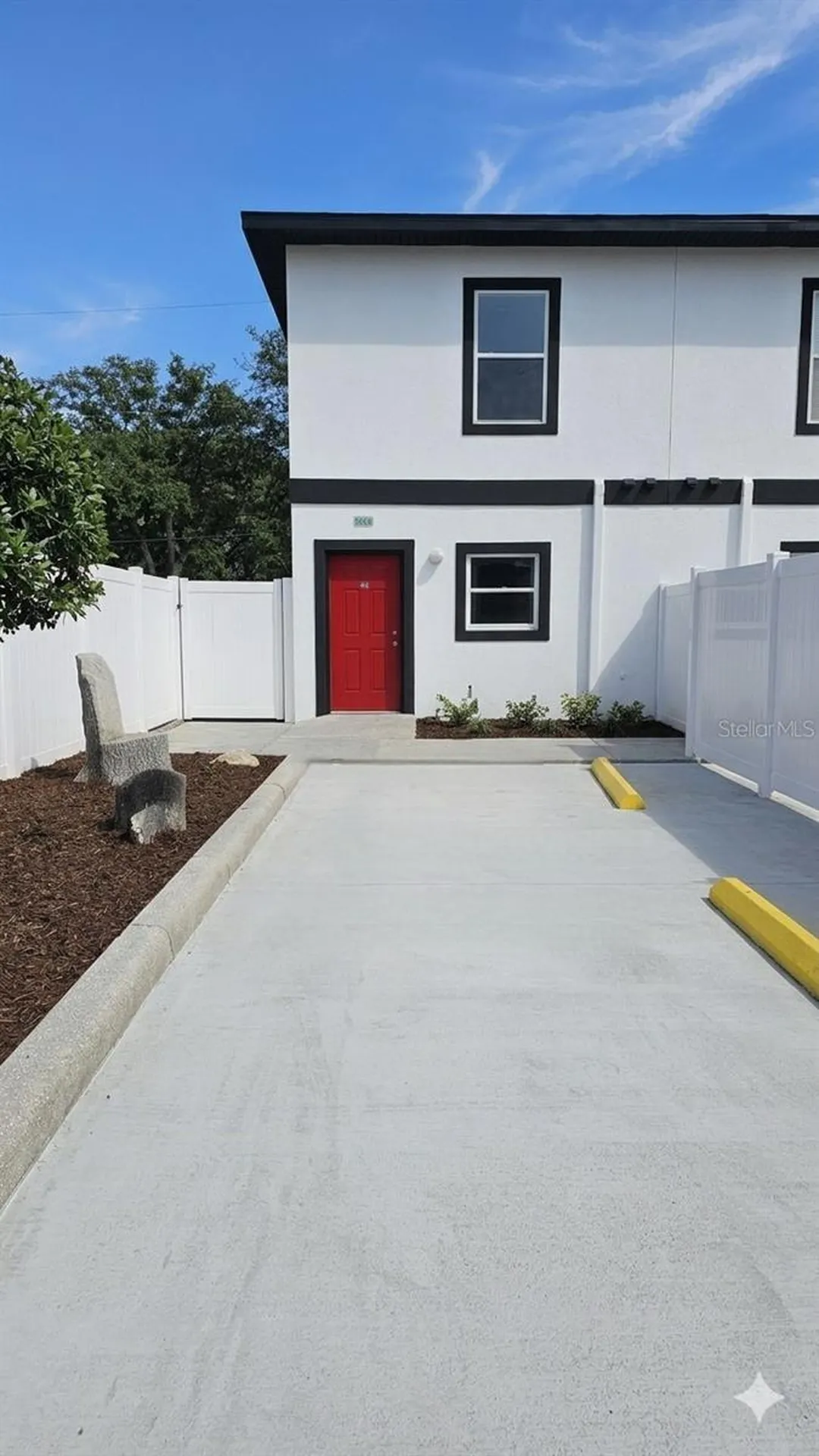 13612 N 21st Street Tampa FL 33613