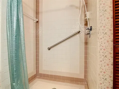 309 Wildwood Drive Edgewater FL 32132