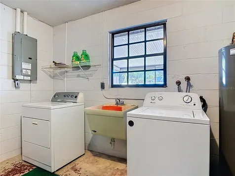 309 Wildwood Drive Edgewater FL 32132