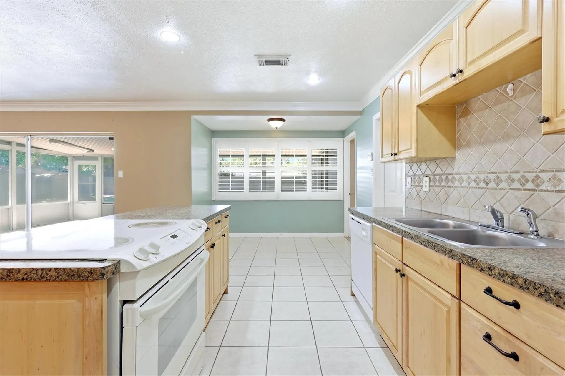 13808 Cherry Brook Lane Tampa FL 33618