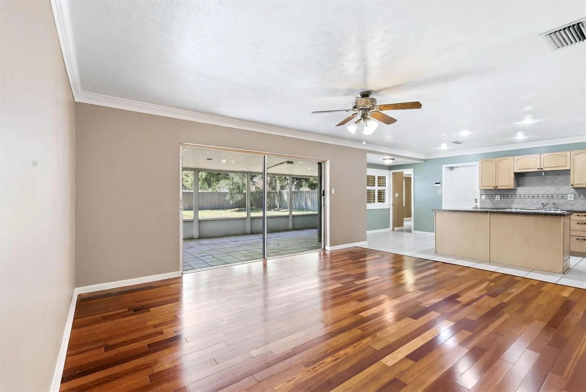 13808 Cherry Brook Lane Tampa FL 33618