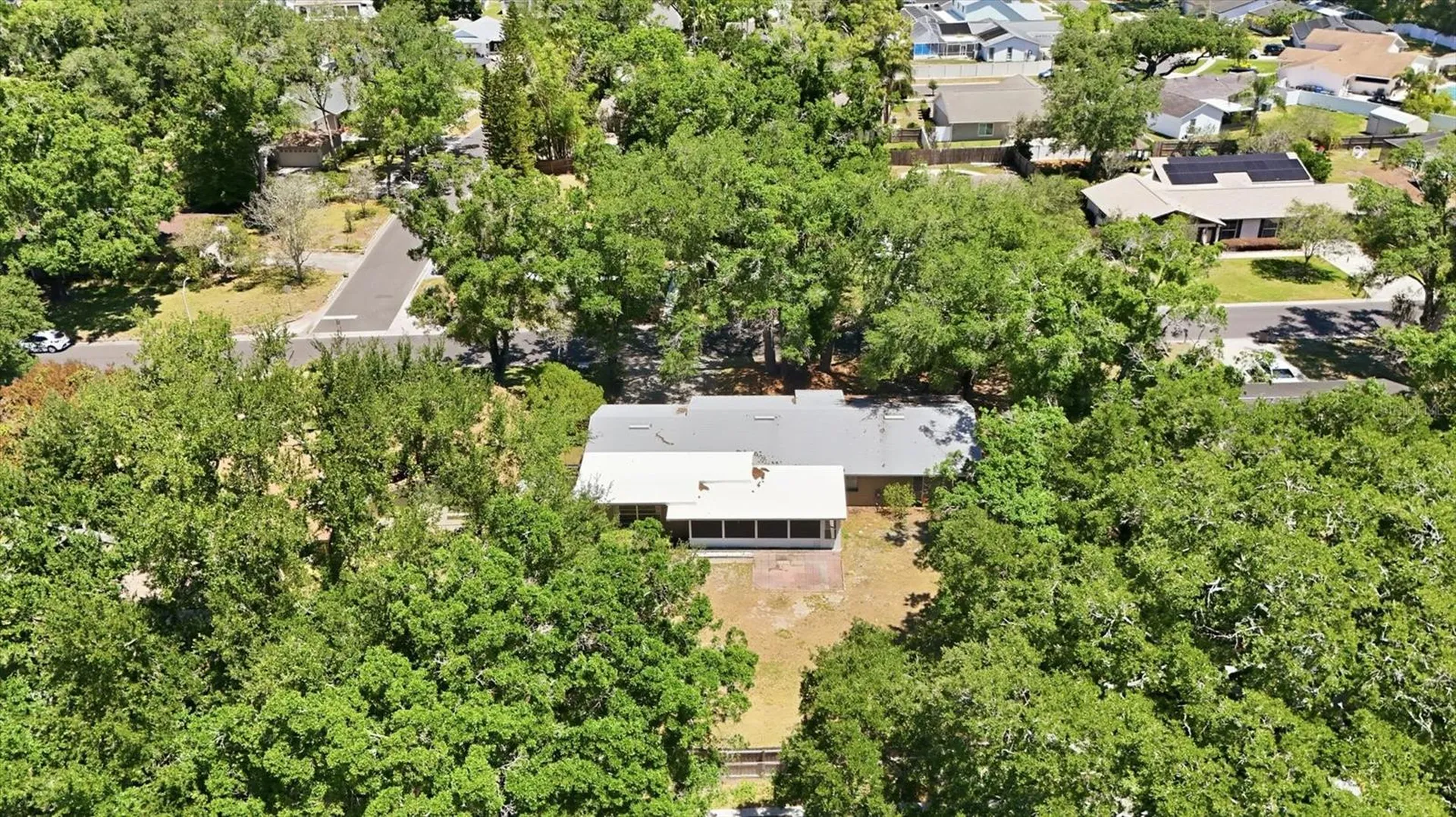 13808 Cherry Brook Lane Tampa FL 33618