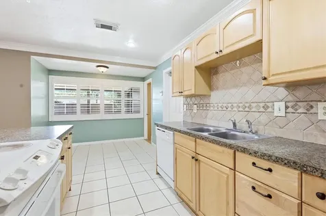 13808 Cherry Brook Lane Tampa FL 33618