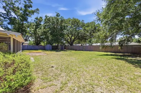 13808 Cherry Brook Lane Tampa FL 33618