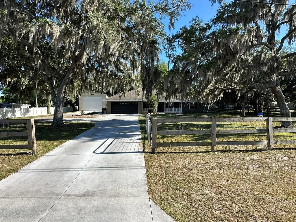 203 Kent Road Lakeland FL 33809