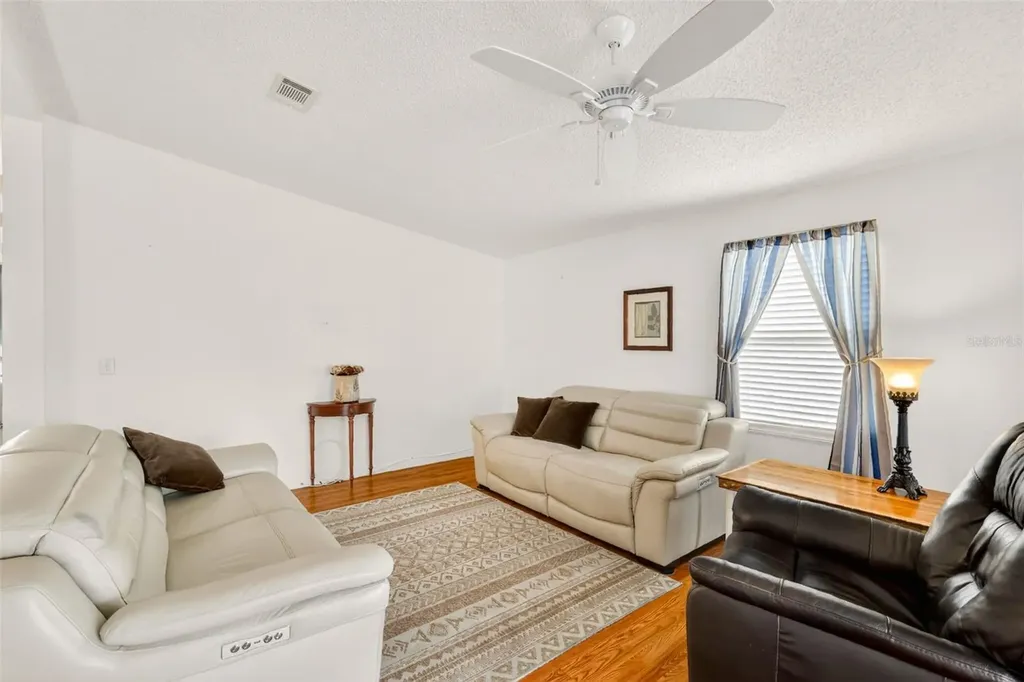 728 Prado Drive Lady Lake FL 32159