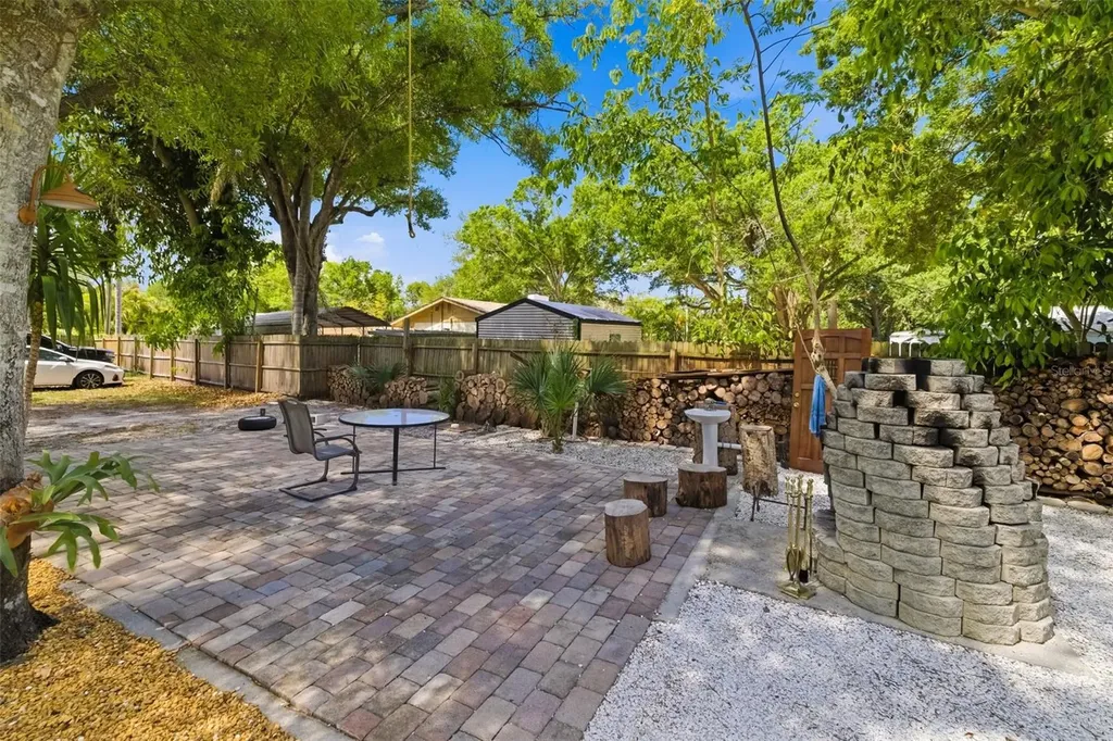 2549 19th Street Sarasota FL 34234