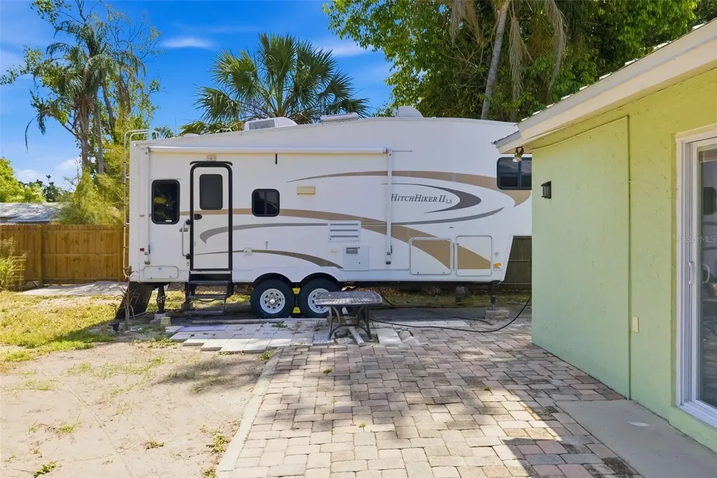2549 19th Street Sarasota FL 34234