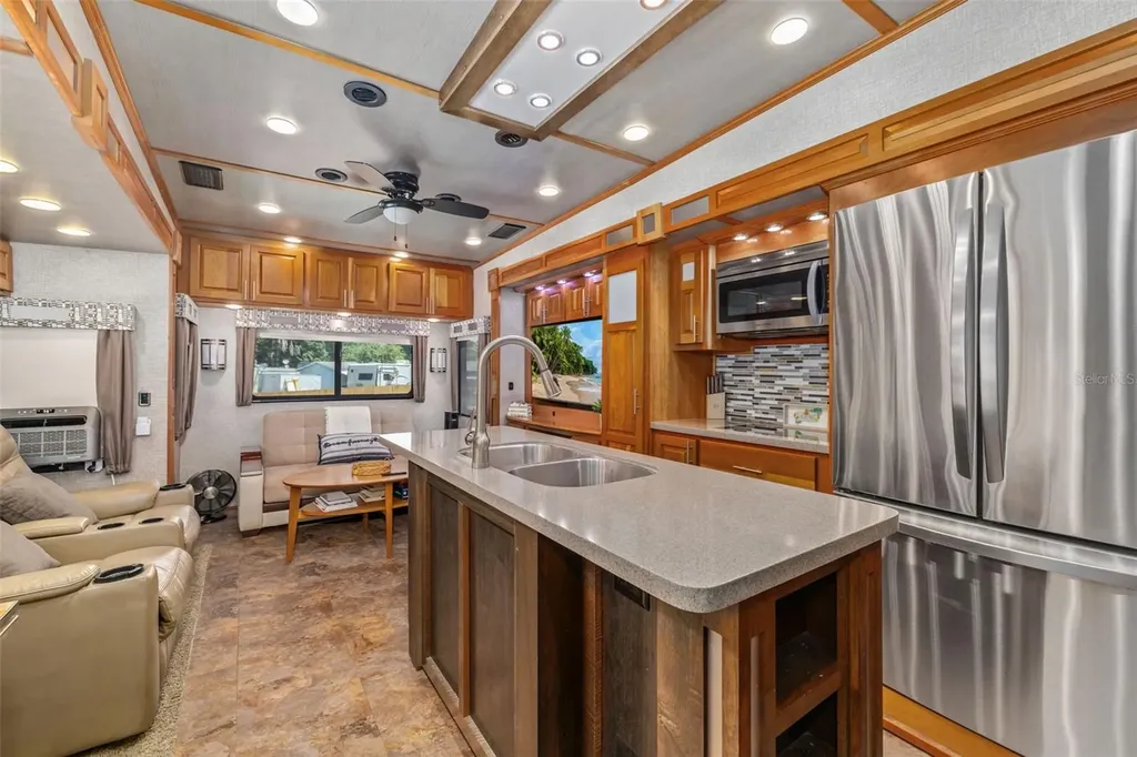 2549 19th Street Sarasota FL 34234