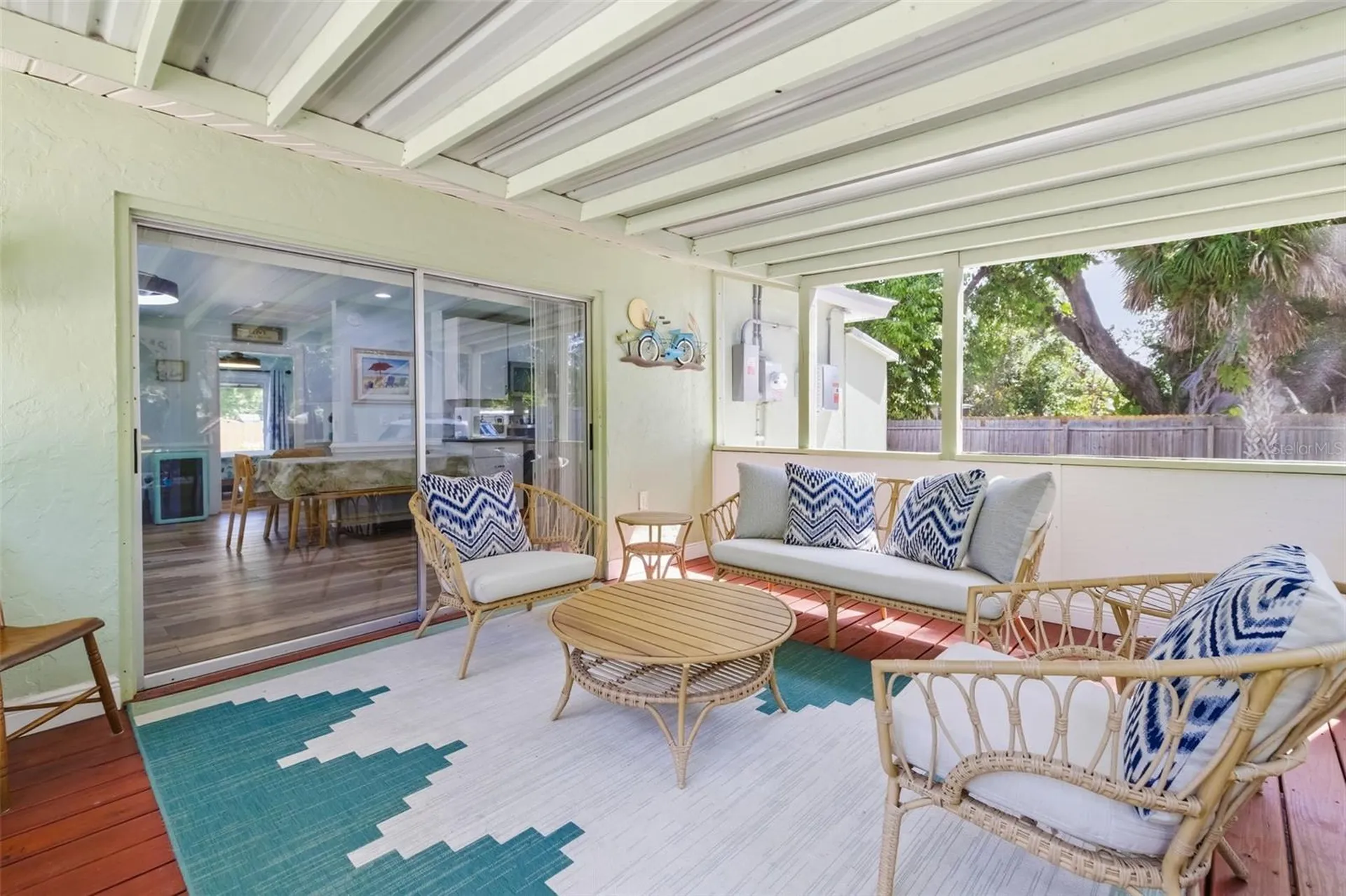 2549 19th Street Sarasota FL 34234