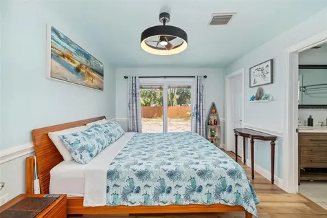2549 19th Street Sarasota FL 34234