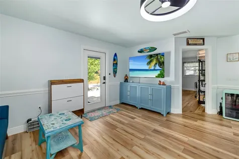 2549 19th Street Sarasota FL 34234