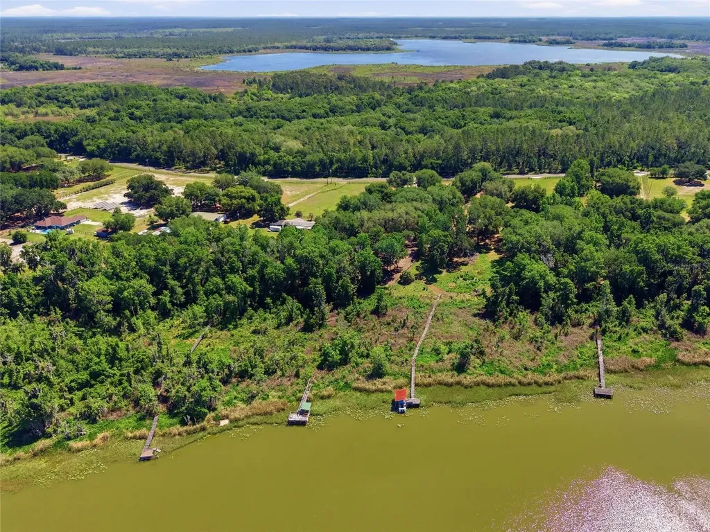 3980 SE 183rd Avenue Road Ocklawaha FL 32179