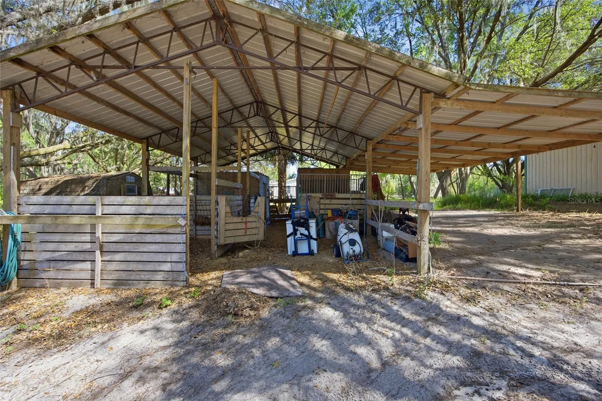 3980 SE 183rd Avenue Road Ocklawaha FL 32179