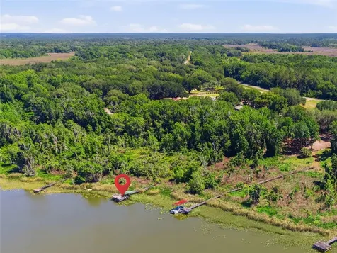 3980 SE 183rd Avenue Road Ocklawaha FL 32179