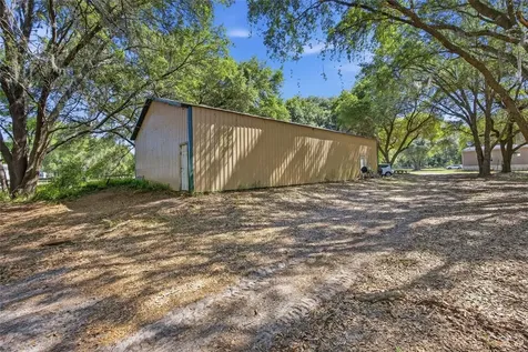 3980 SE 183rd Avenue Road Ocklawaha FL 32179