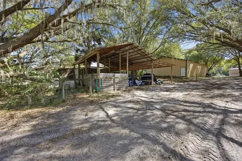 3980 SE 183rd Avenue Road Ocklawaha FL 32179