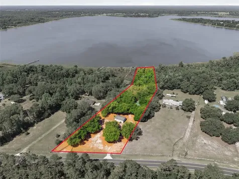 3980 SE 183rd Avenue Road Ocklawaha FL 32179