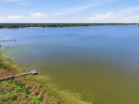 3980 SE 183rd Avenue Road Ocklawaha FL 32179