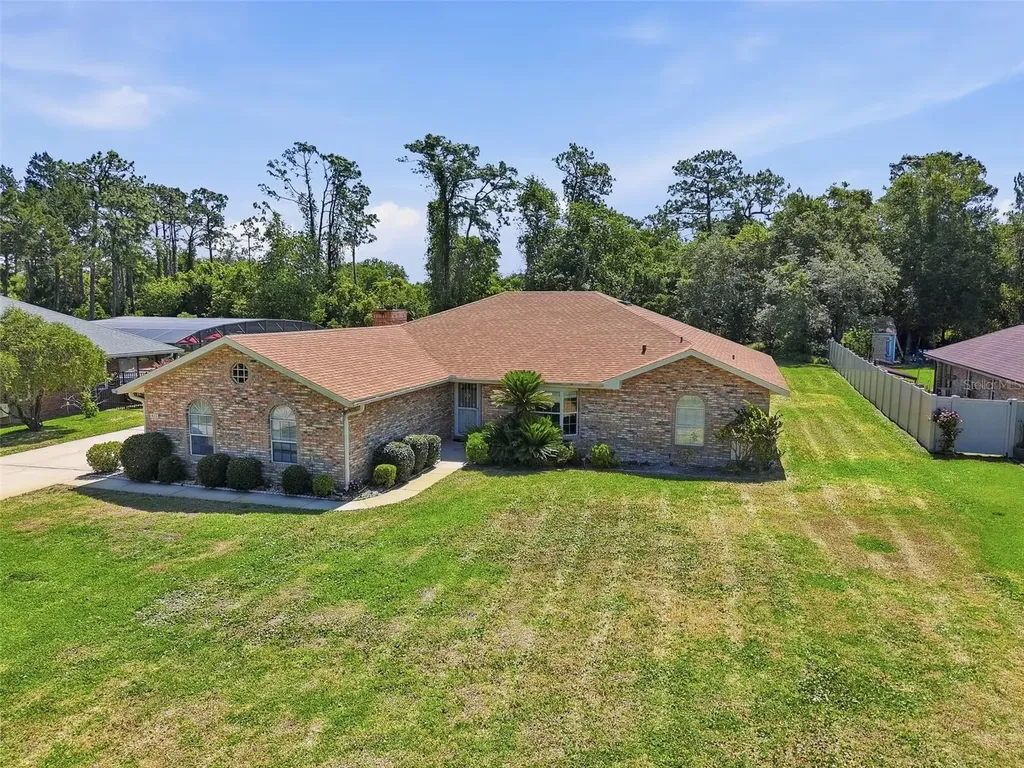 417 Glen Abbey Lane Debary FL 32713