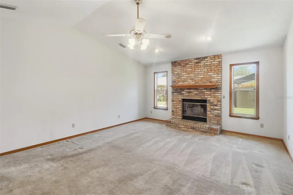 417 Glen Abbey Lane Debary FL 32713