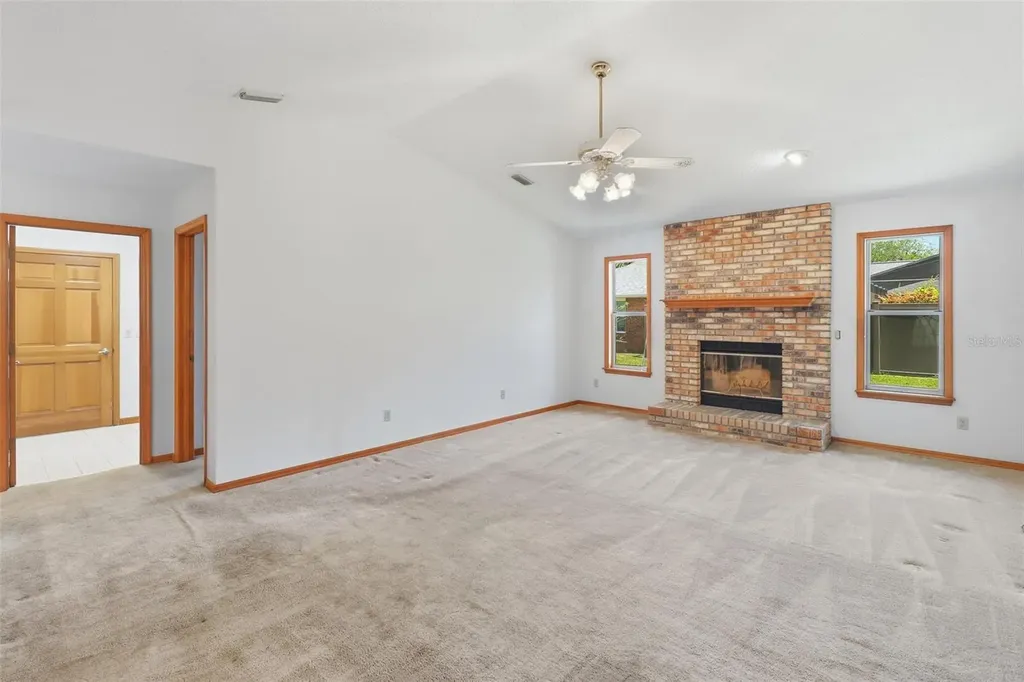 417 Glen Abbey Lane Debary FL 32713