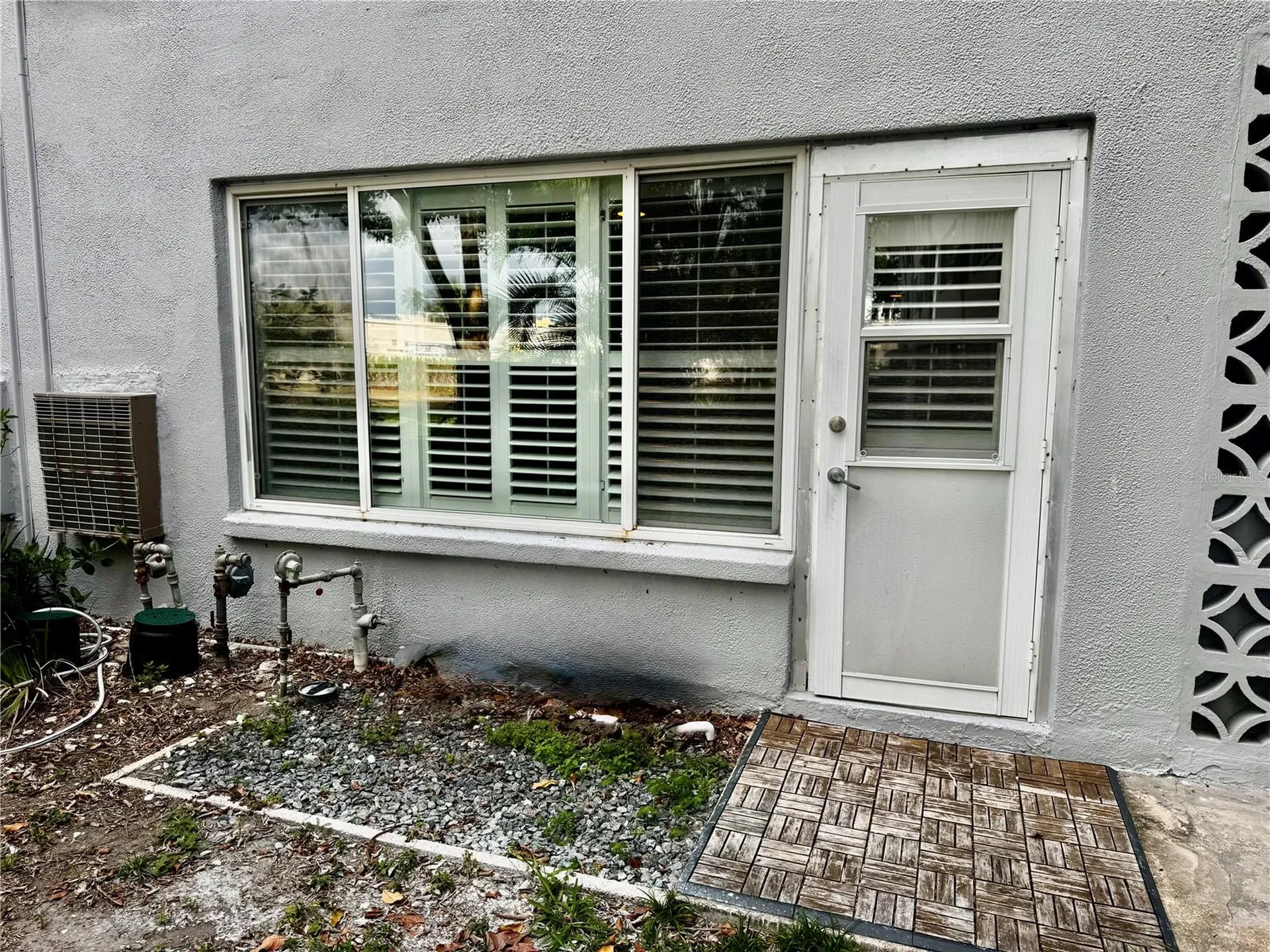 5660 80th Street N St Petersburg FL 33709