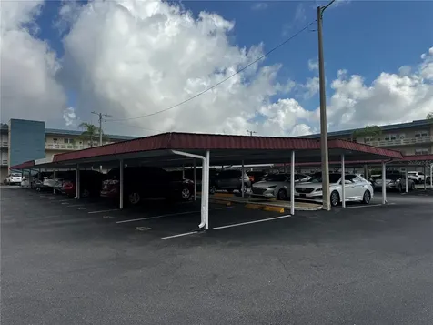 5660 80th Street N St Petersburg FL 33709
