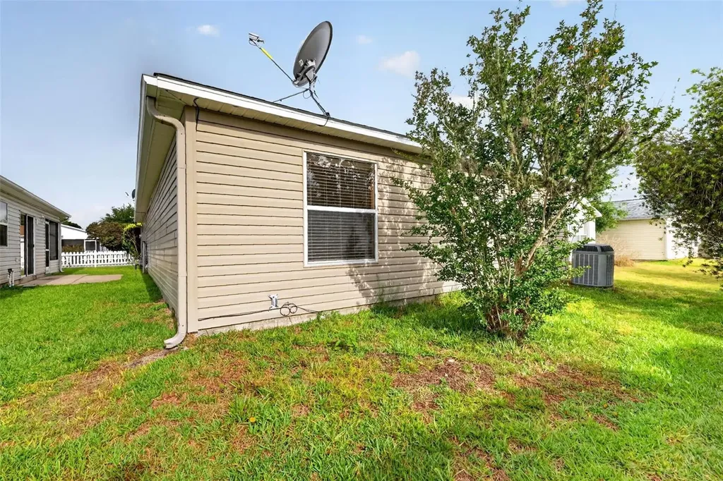 17457 SE 81st Newberry Court The Villages FL 32162
