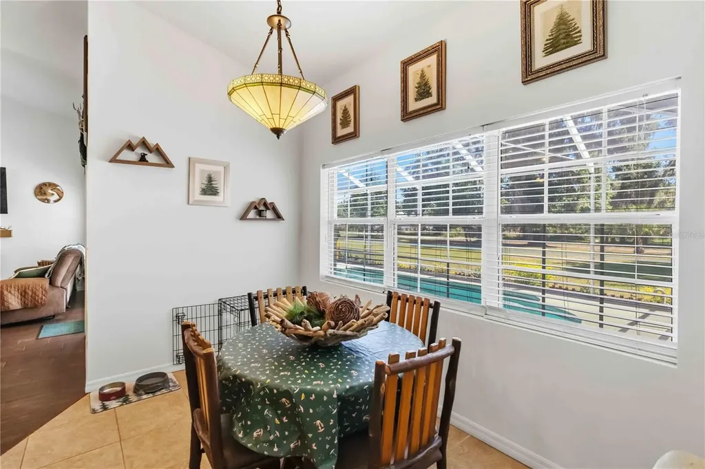 2313 Holden Lane Lithia FL 33547